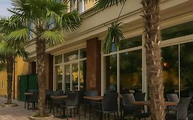 Hotel Ideal